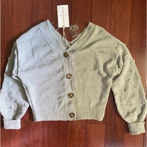 Moon & Madison Light Green Sweater, Size: XS, Condition: Brand new